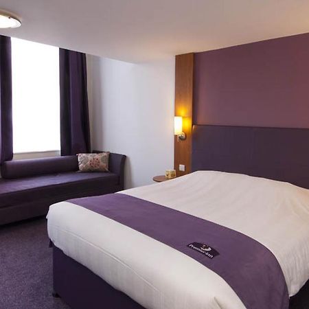 Premier Inn Leamington Spa Town Centre Exterior foto