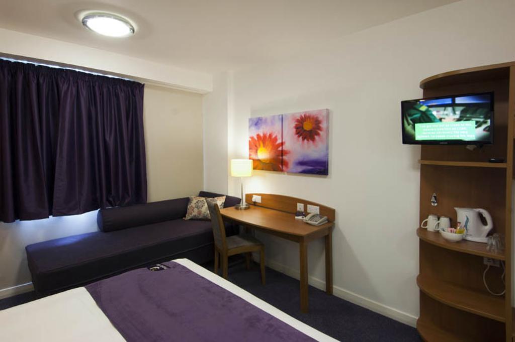 Premier Inn Leamington Spa Town Centre Exterior foto