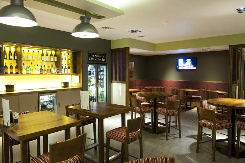 Premier Inn Leamington Spa Town Centre Exterior foto