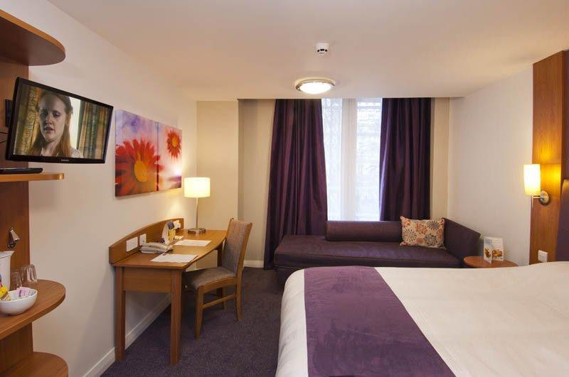 Premier Inn Leamington Spa Town Centre Exterior foto